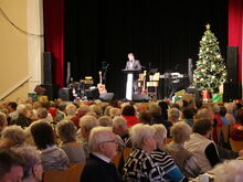 Seniorenweihnachtsfeier in der Coswiger Börse 2025